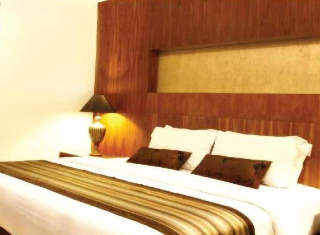 Mitra Hotel