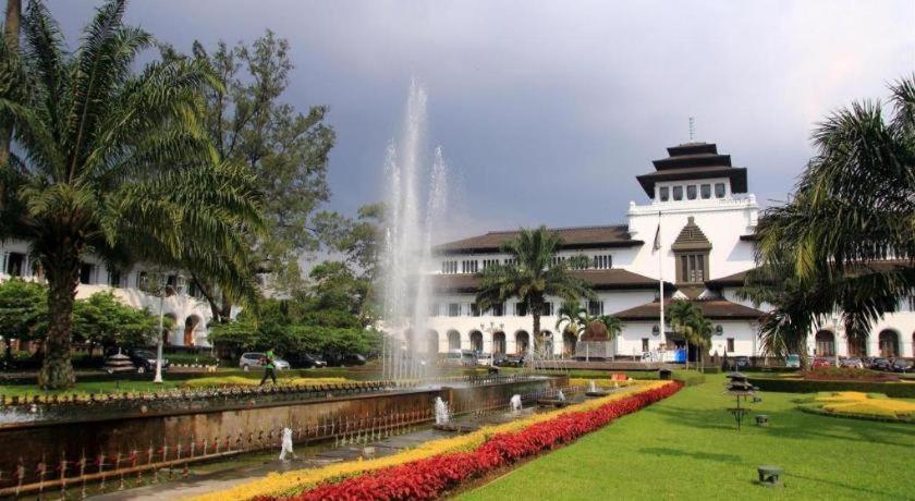 Mitra Bandung