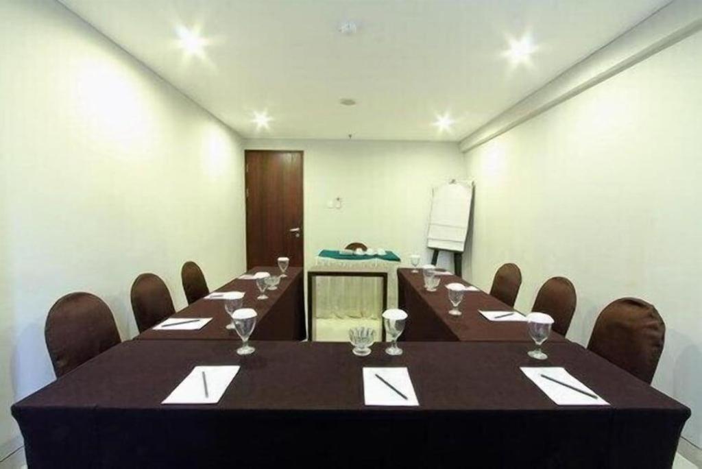 Mitra Hotel